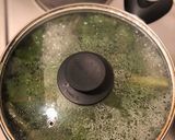 Foto del paso 1 de la receta: Tortilla de verduras 🥬🥕🧅🥚