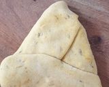 A picture of step 5 of Gajar mooli parantha.