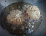 A picture of step 12 of Fish kachori with pudina chutney.