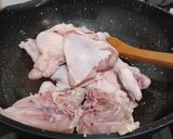 Foto langkah ke 2 dari resep Gulai Ayam Praktis|Bumbu instan.