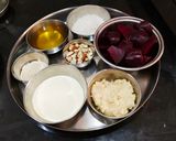 A picture of step 1 of Beetroot Halwa.