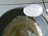 Kue biji ketapang