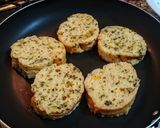 Foto del paso 2 de la receta: TORRIJAS SALADAS😋al Orégano🌿...!