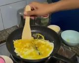 รูปขั้นตอนการทำที่ 4 ของ ไข่ขยี้ 🍳 ไข่เจี้ยวเยิ้มๆ