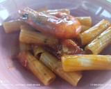 Foto del paso 7 de la receta: Pasta elicoidal en salsa de pomodoro y gambas