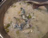 Foto do passo 2 de Risoto de ervilhas frescas e gorgonzola