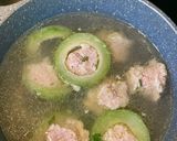 Hình bước làm 2 của món Canh bí xanh nhồi thịt