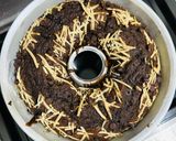 Foto langkah ke 7 dari resep Banana Chocolate Bread.