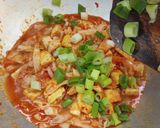 Foto langkah ke 4 dari resep Tumis Tahu Bumbu Merah.