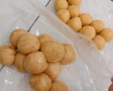 Foto langkah ke 3 dari resep Bolen Coklat Keju.