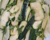 Foto del passaggio 5 della ricetta Zucchine marinate