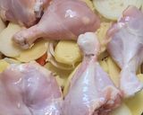 Foto del paso 4 de la receta: Pollo al horno 🍗