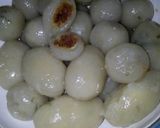 Foto langkah ke 5 dari resep Cilok kuah/bakso aci isi.