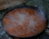 Foto del paso 4 de la receta: Ravioles de ricota con bolognesa (al disco)