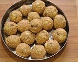 A picture of step 6 of Gond Makhana Laddu.