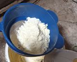 Foto langkah ke 2 dari resep Butter cream dari mentega kuning (lembut).