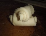 Foto del paso 6 de la receta: Bizcochitos de grasa (cuernitos)