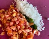 Foto del paso 1 de la receta: Chayotes guisados a la mexicana 💚🤍❤️