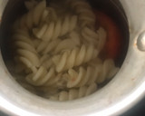 Foto del paso 1 de la receta: Tornillitos con tomate y champiñones BLW