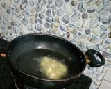 A picture of step 3 of Palak pakoda chaat.