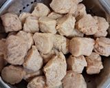 A picture of step 2 of Soya Chunks Chilla (protein rich, weight loss recipe).