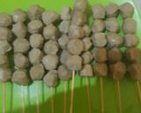 Foto langkah ke 2 dari resep Bakso Bakar kuah saos kacang.