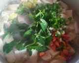 Foto langkah ke 7 dari resep Sup Tahu Putih.