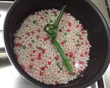 Foto langkah ke 2 dari resep Es Bubur Sagu Mutiara Segar.