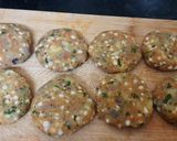 कुरकुरीत उपवासाचे पॅटीस (Upvasache patties recipe in marathi) रेसिपी स्टेप 4 फोटो 