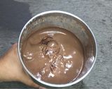 A picture of step 1 of Choco Chips Mini Cake.