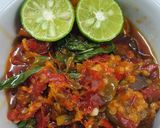 Foto langkah ke 2 dari resep Sambal Belimbing Kemangi.