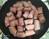 Foto del paso 1 de la receta: Salchicha / butifarra al vino