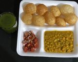 A picture of step 6 of Ragda panipuri.