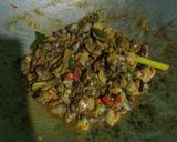 Foto langkah ke 4 dari resep Tumis Kerang Ala Warteg.