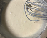 Foto del paso 2 de la receta: Tortitas americanas rosas para cumple 3 de Carmen 🧚🏻‍♀️🦄🎂