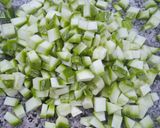 Une image de l'étape 1 de Omelette aux Légumes 🟢🥒🥔.