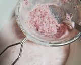 Foto del paso 2 de la receta: Tarta Cuajada de Fresas con Caramelo Apuntar Medida del Molde