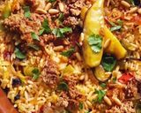 صورة لخطوة 4 من وصفة أرز بالخضار و التونة🍲