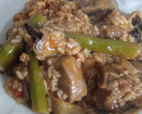 Foto del paso 3 de la receta: Arroz con costilla de cerdo, alcachofas y espárragos trigueros