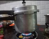 A picture of step 1 of Fresh Tuver Lilva Ni Kadhi (Pigeon Peas Kadhi).