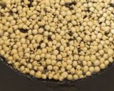 A picture of step 4 of Meethi Boondi.