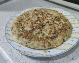 Foto del paso 6 de la receta: Tortilla de ajetes y champiñones