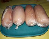 Foto del paso 2 de la receta: Roll de pollo (relleno con jamón y queso)