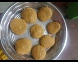 A picture of step 2 of Aloo chapati.
