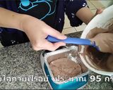 รูปขั้นตอนการทำที่ 8 ของ เค้กช็อกโกแลตหน้านิ่ม (ในถ้วยฟอยด์) ❌no sugar&flour สูตรนี้เป็นเนื้อเค้กสปันจ์ นุ่มๆเบาๆ กำลังดี