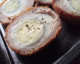 A picture of step 2 of Chicken scotch eggs II.