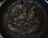 Foto del paso 2 de la receta: Pollo negro en ensalada