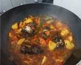 Foto langkah ke 4 dari resep Tumis Sarden.