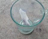 Foto langkah ke 1 dari resep Teh Susu Hangat.