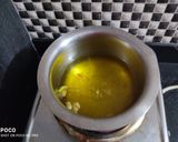 चाशनी गुजिया परतों वाली नमक पारे (chasni gujiya parato wali namak pare recipe in Hindi) रेसिपी चरण 5 फोटो